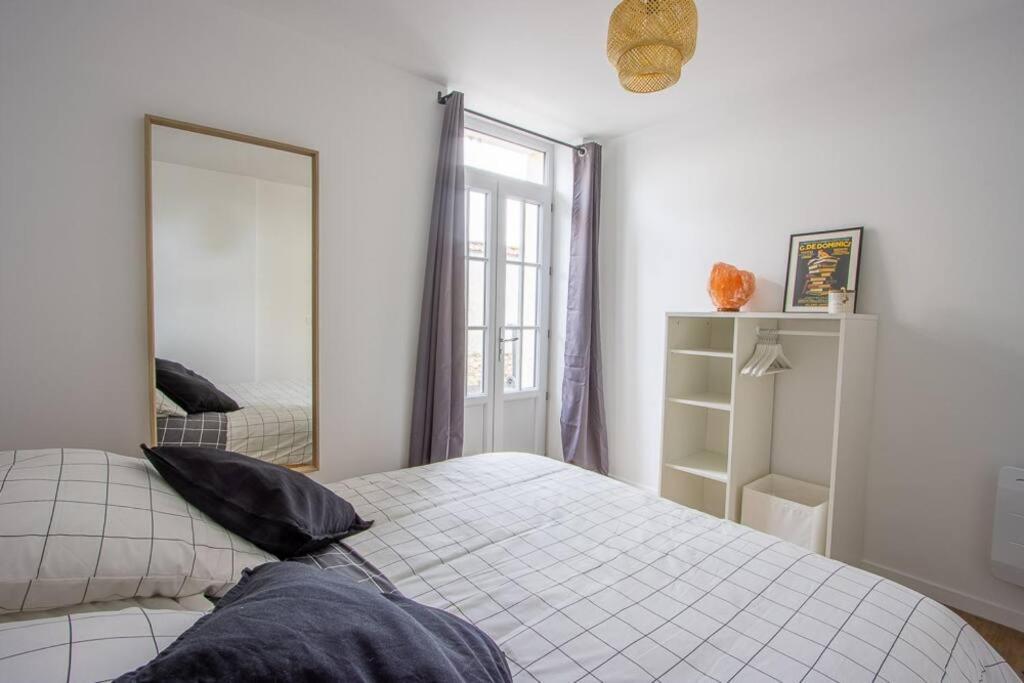 Appartement Avec Terrasse Et Parking, A Meaux Eksteriør bilde